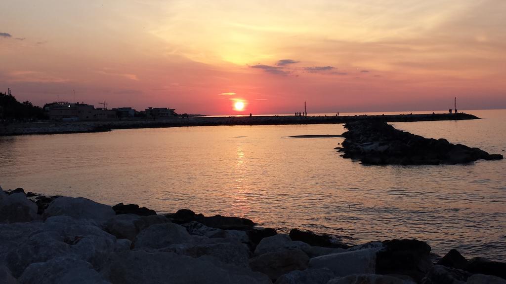 Locanda Degli Angioini Locazione Turistica Hotel Mola di Bari Luaran gambar